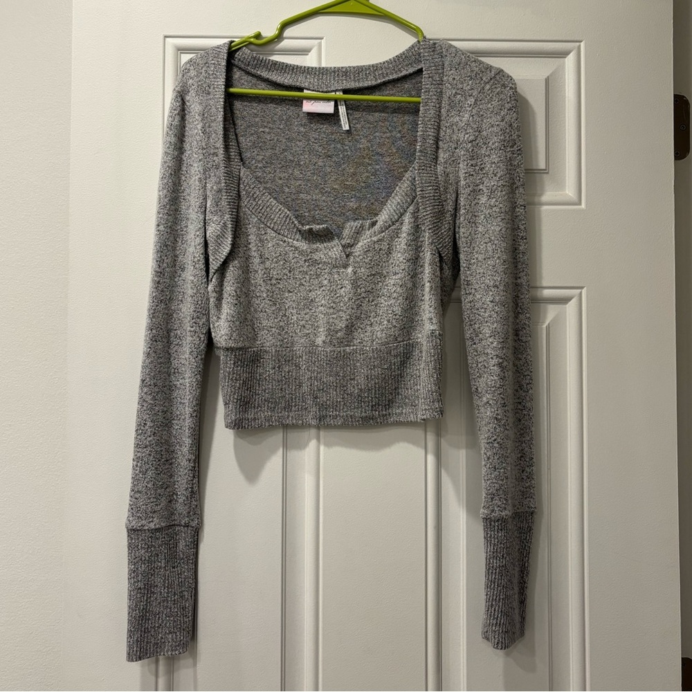 Urban Outfitters out from under gray long sleeve crop top size S
